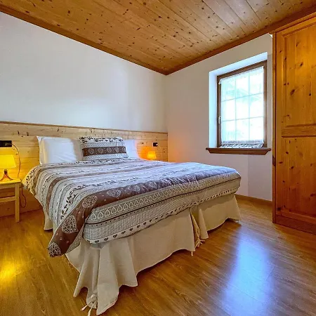 בית הארחה Casa Cadore Lozzo Cadore